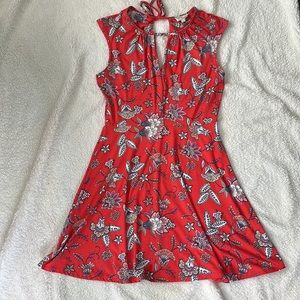 Short Summer Dress in Red Floral
